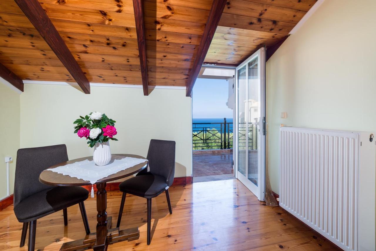 Plános Soso'S Sea View Apartment מראה חיצוני תמונה
